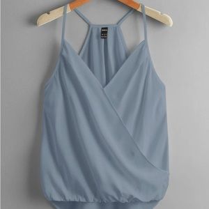 The Bella Cami Top in Dove Gray Sz 8/10